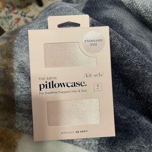 Kitsch Satin Pillowcase - Soft Pink